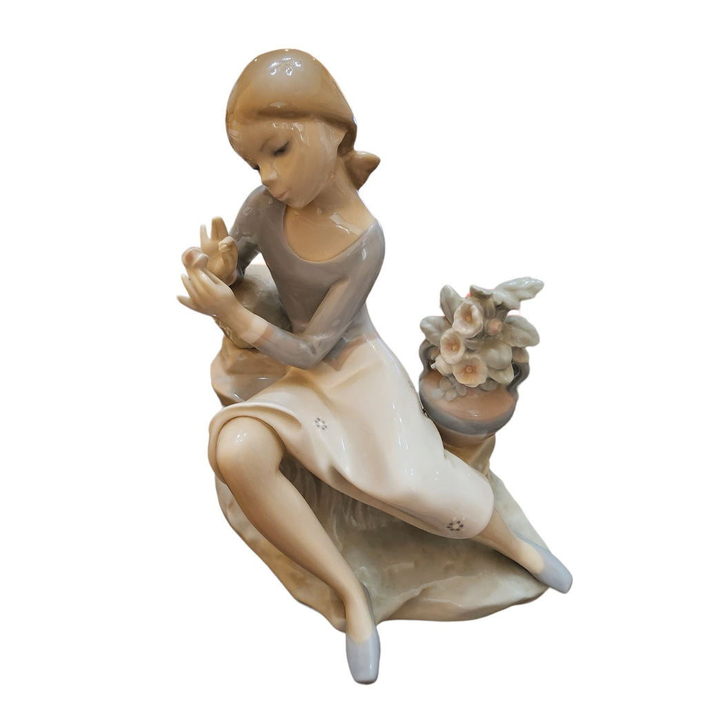 Rare Vintage Retired Lladro Rosalinda 4836G Porcelain Figurine (A1908)