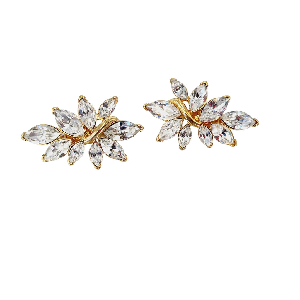 Vintage Signed Trifari Sparkly Rhinestone Floral Earrings (A601)