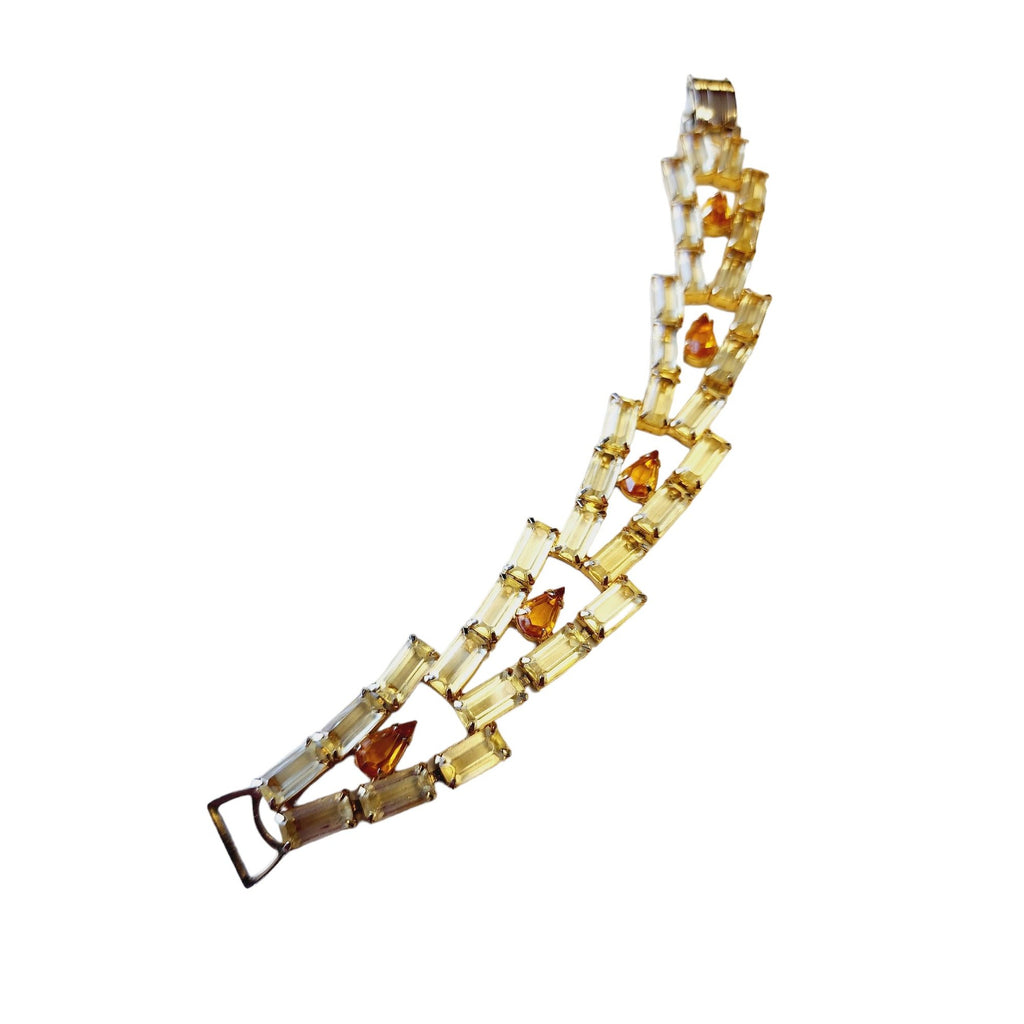 Vintage Well Made Acrylic Rhinestone Bracelet (A2243)