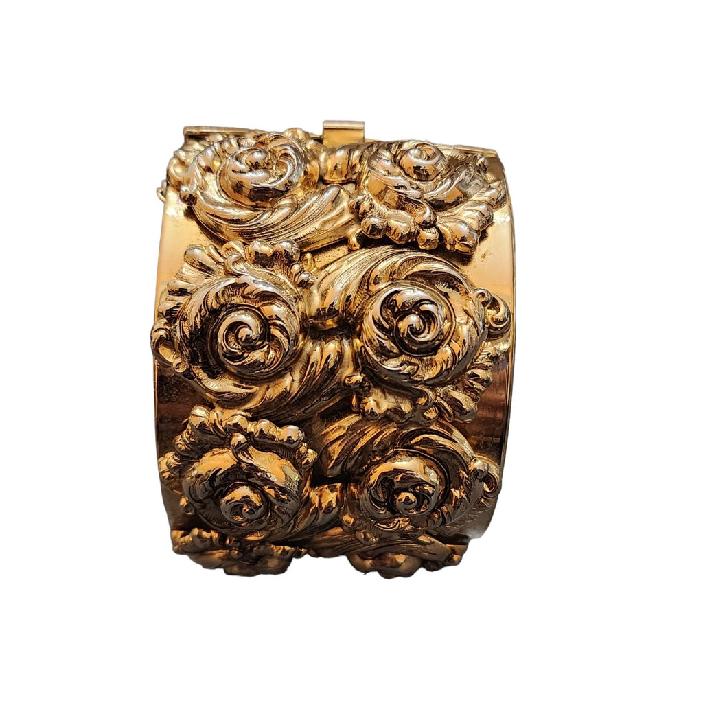 Vintage Hinged Repousse Flower Bangle Bracelet (A2335)