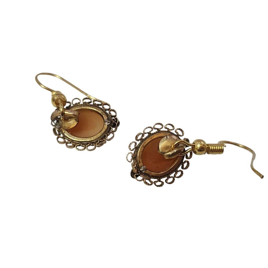 Vintage Shell Cameo Fishhook Pierced Earrings (A6355)