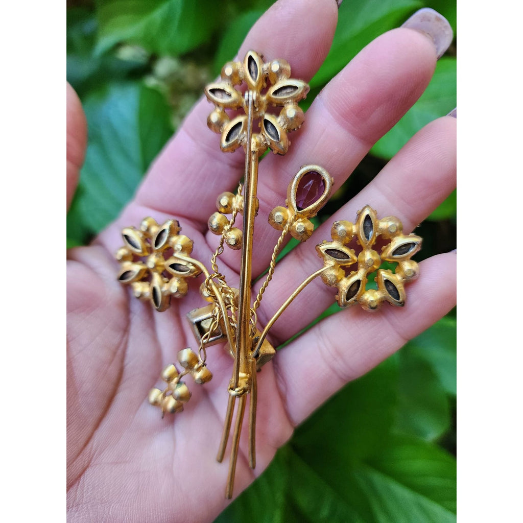 Stunning Verified Fashioncraft Unsigned Rhinestone and Wire Flower Spray Brooch