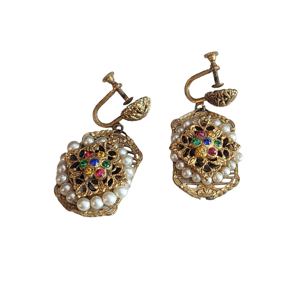 Vintage Czech Rhinestone Pearl & Filigree Screw Back Earrings (A4083)