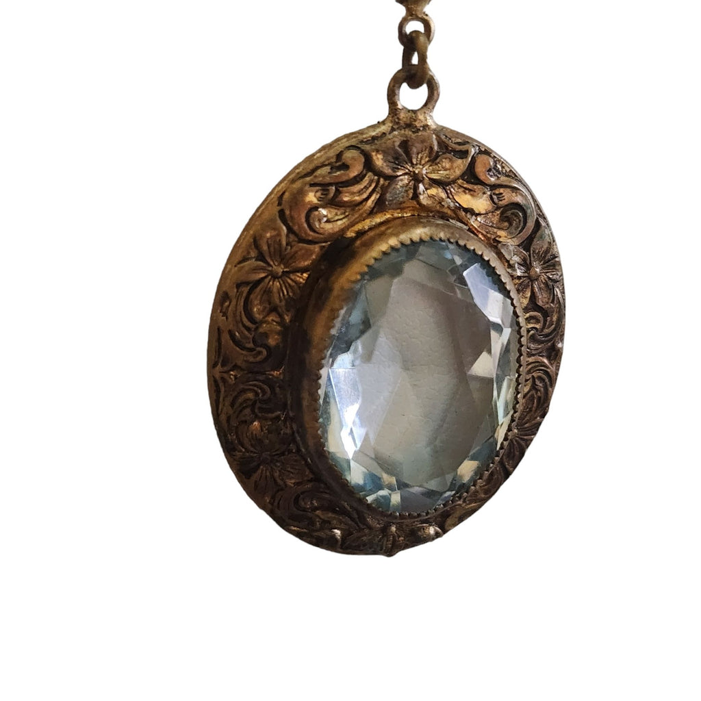 Vintage Beautiful Fancy Floral Setting Faceted Glass Pendant Necklace (A3716)