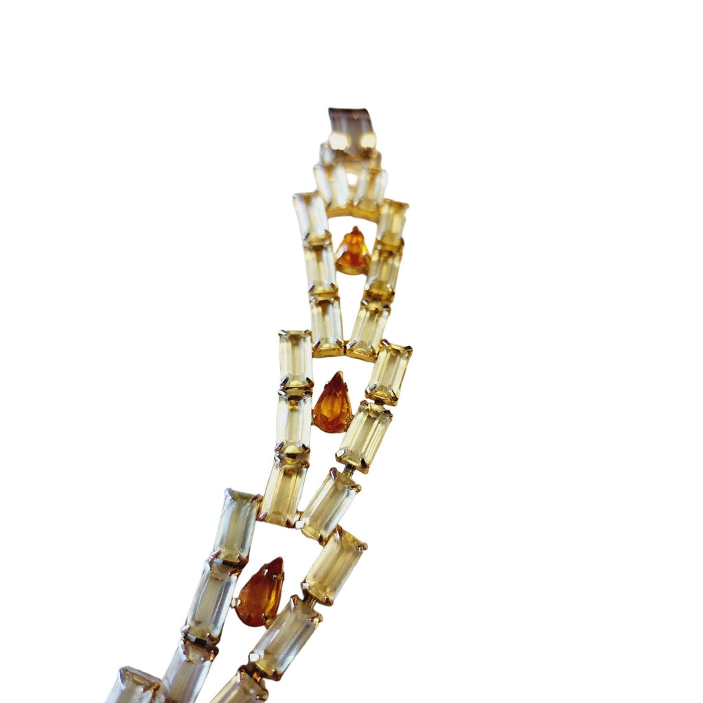 Vintage Well Made Acrylic Rhinestone Bracelet (A2243)