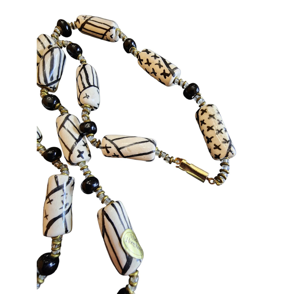 Vintage Porcelain Made in Hong Kong Necklace (A2077)