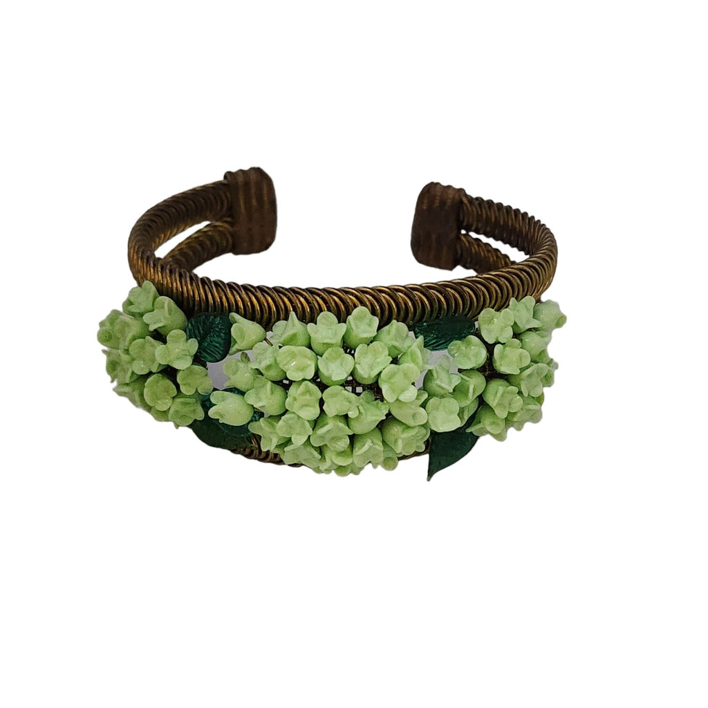 Vintage All Glass Flower & Brass Cuff Bracelet (A3624)