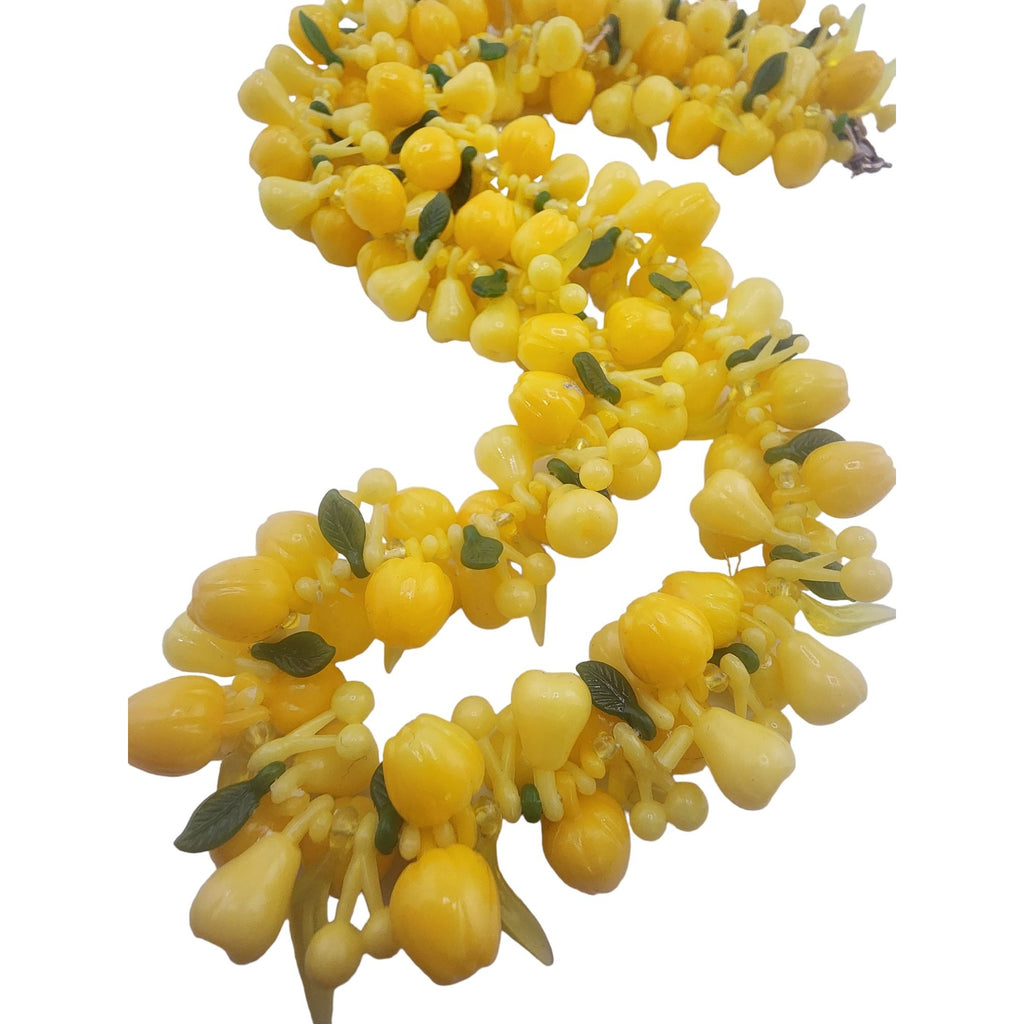 Fun and Fabulous Vintage Plastic Fruit Salad Necklace (A4620)