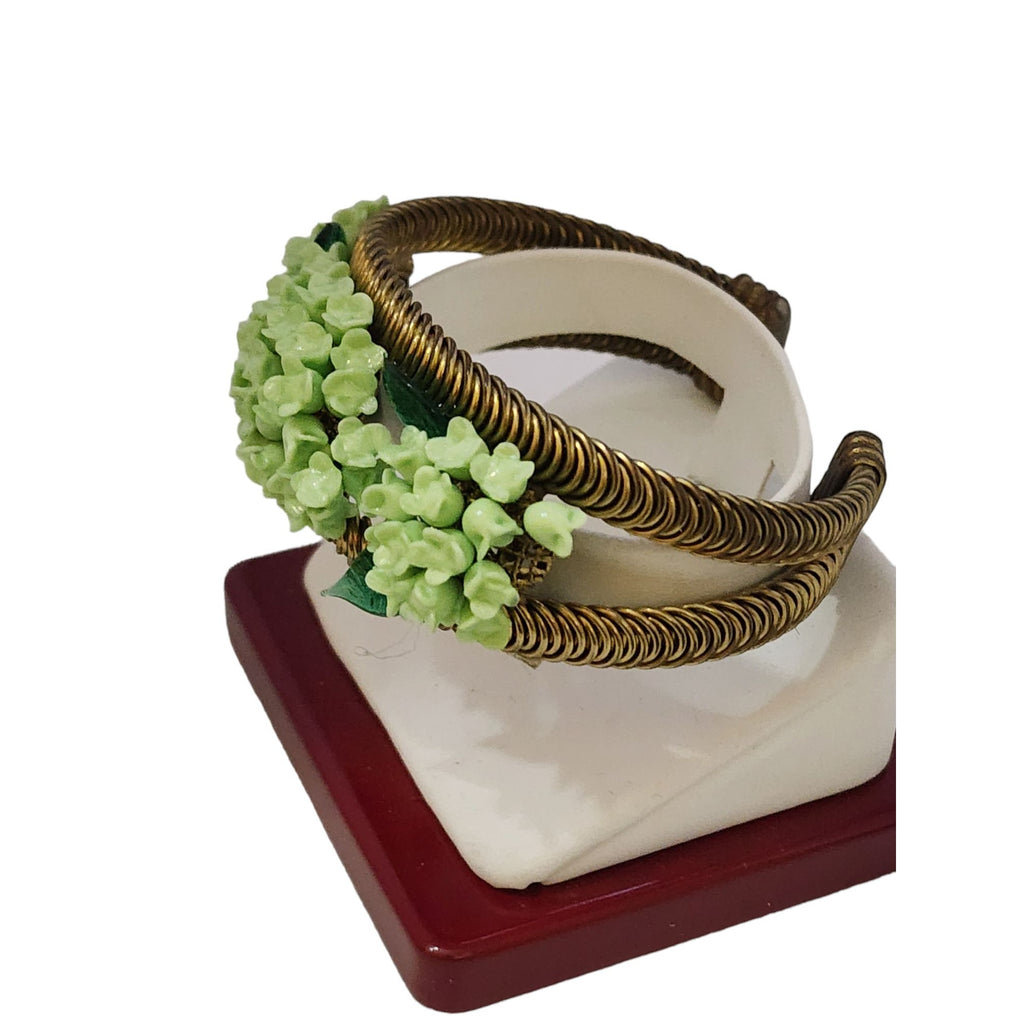 Vintage All Glass Flower & Brass Cuff Bracelet (A3624)