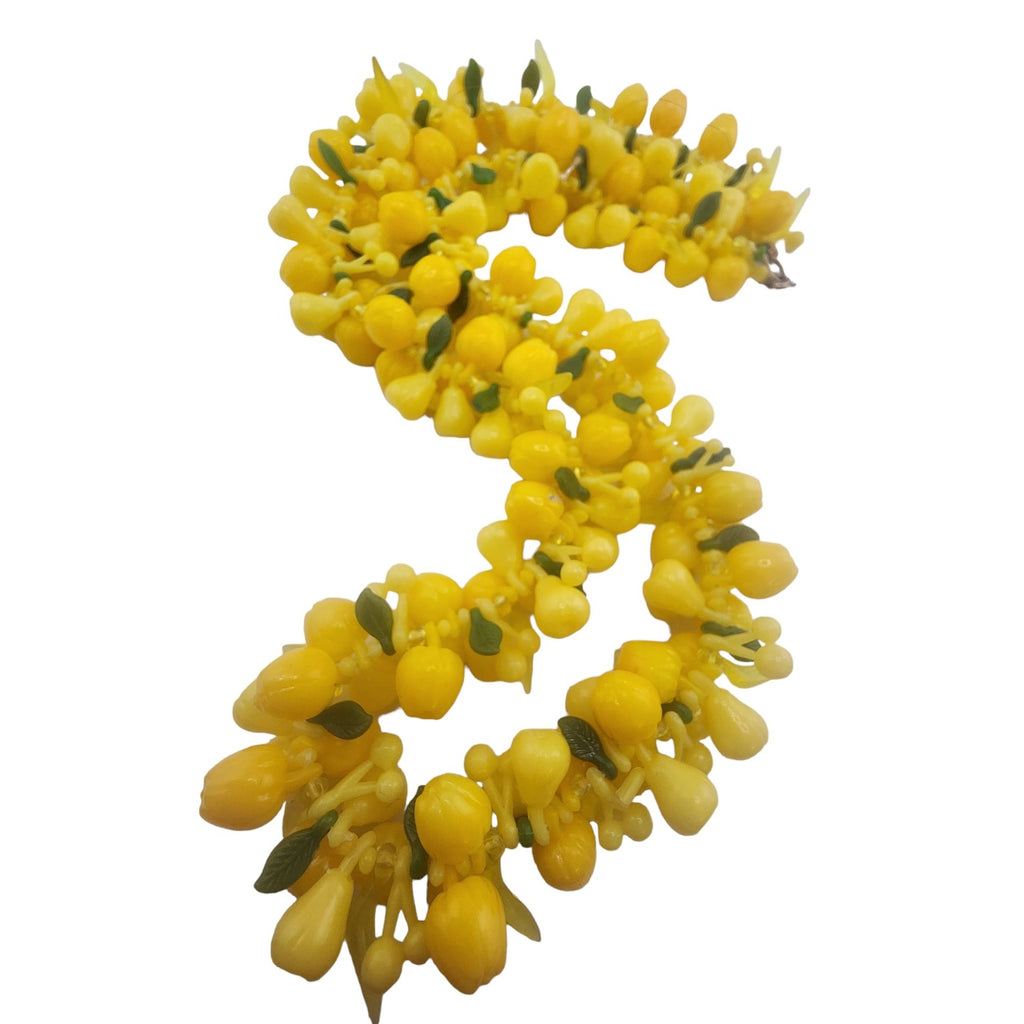Fun and Fabulous Vintage Plastic Fruit Salad Necklace (A4620)