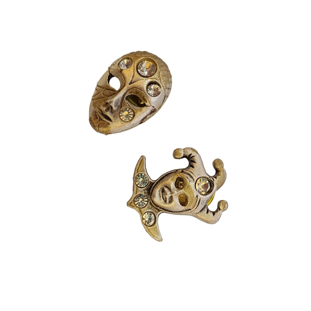 Vintage Jester Style Tie Tack Style Brooches (A3557)