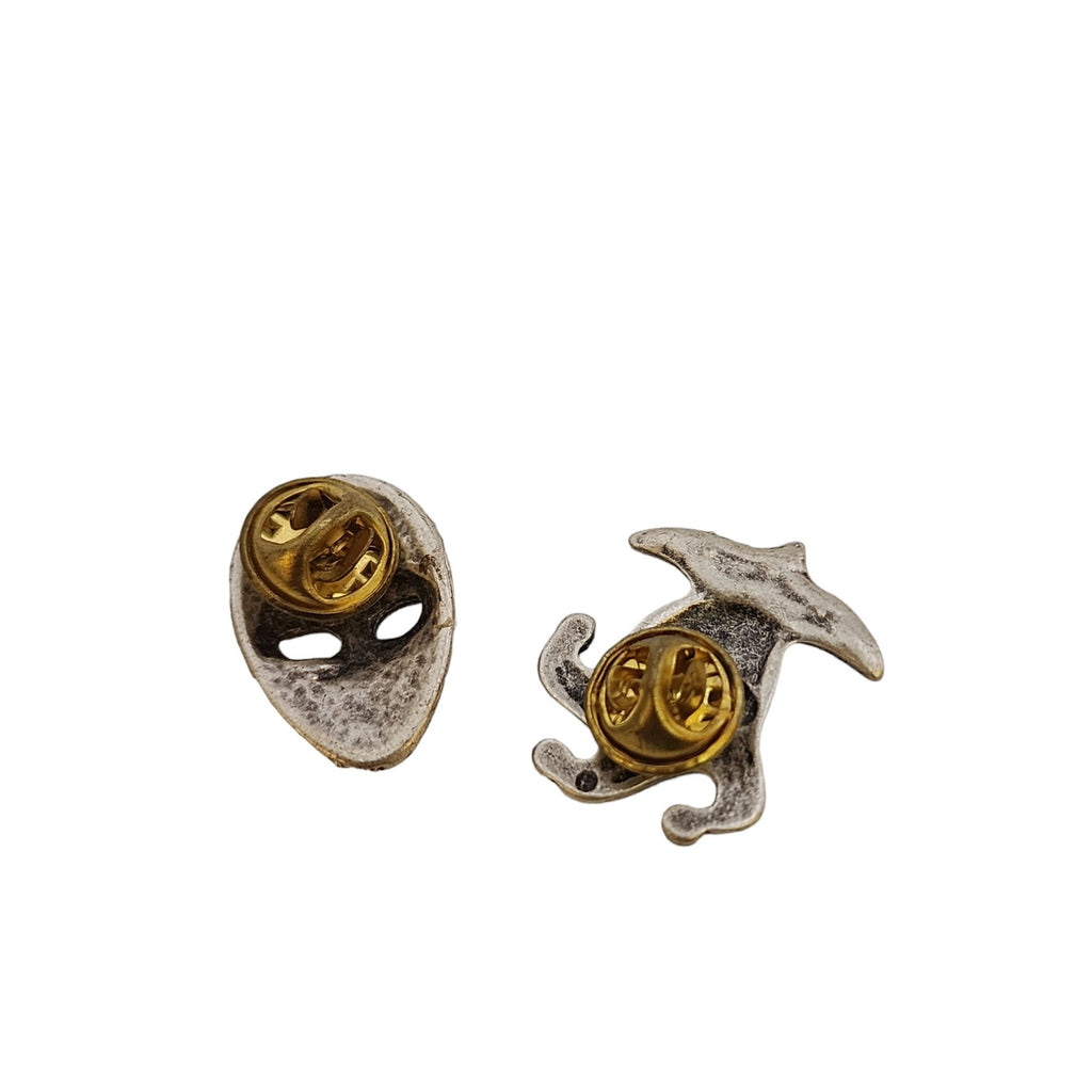 Vintage Jester Style Tie Tack Style Brooches (A3557)