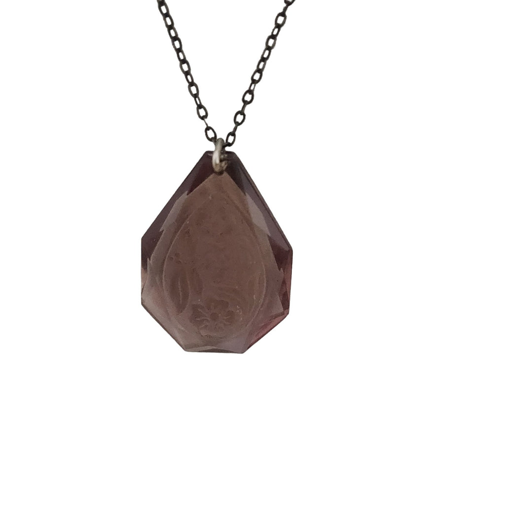 Vintage Embossed Intaglio Glass Art Deco Pendant Necklace (A3880)