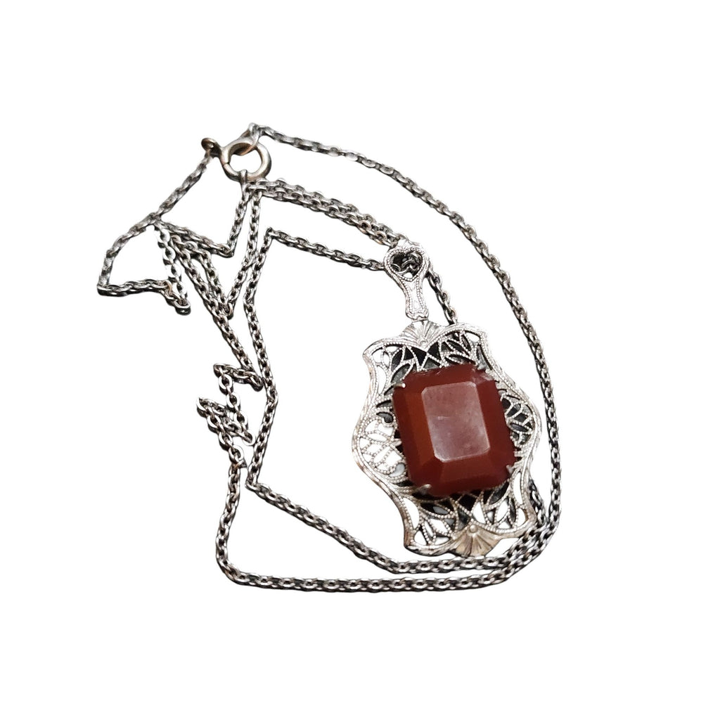 Vintage The NMFG Signed Carnelian Glass Rhodium Plated Pendant Necklace (A4420)